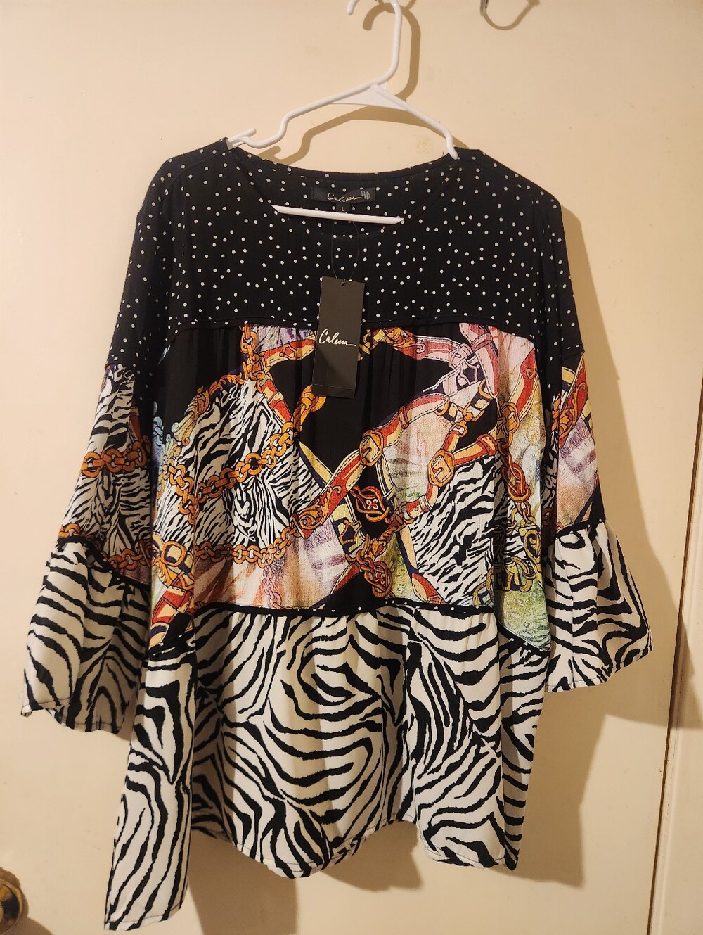 Calessa Black & White Mixed-Print Peasant Tunic with Chain Accent Sz. Large